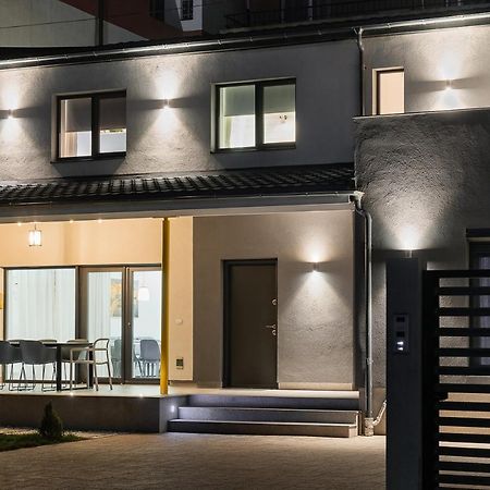 Вілла Casa Noastra De La Mare Неводарі Екстер'єр фото