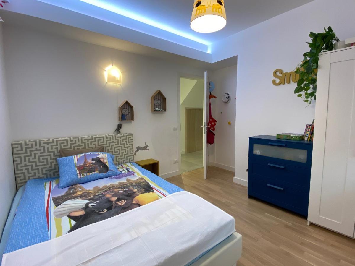 Вілла Casa Noastra De La Mare Неводарі Екстер'єр фото
